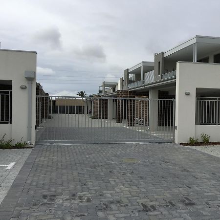 Apartment In Queens Park 珀斯 外观 照片
